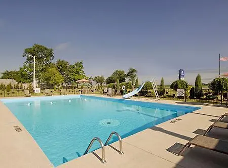 Milan Garden Inn